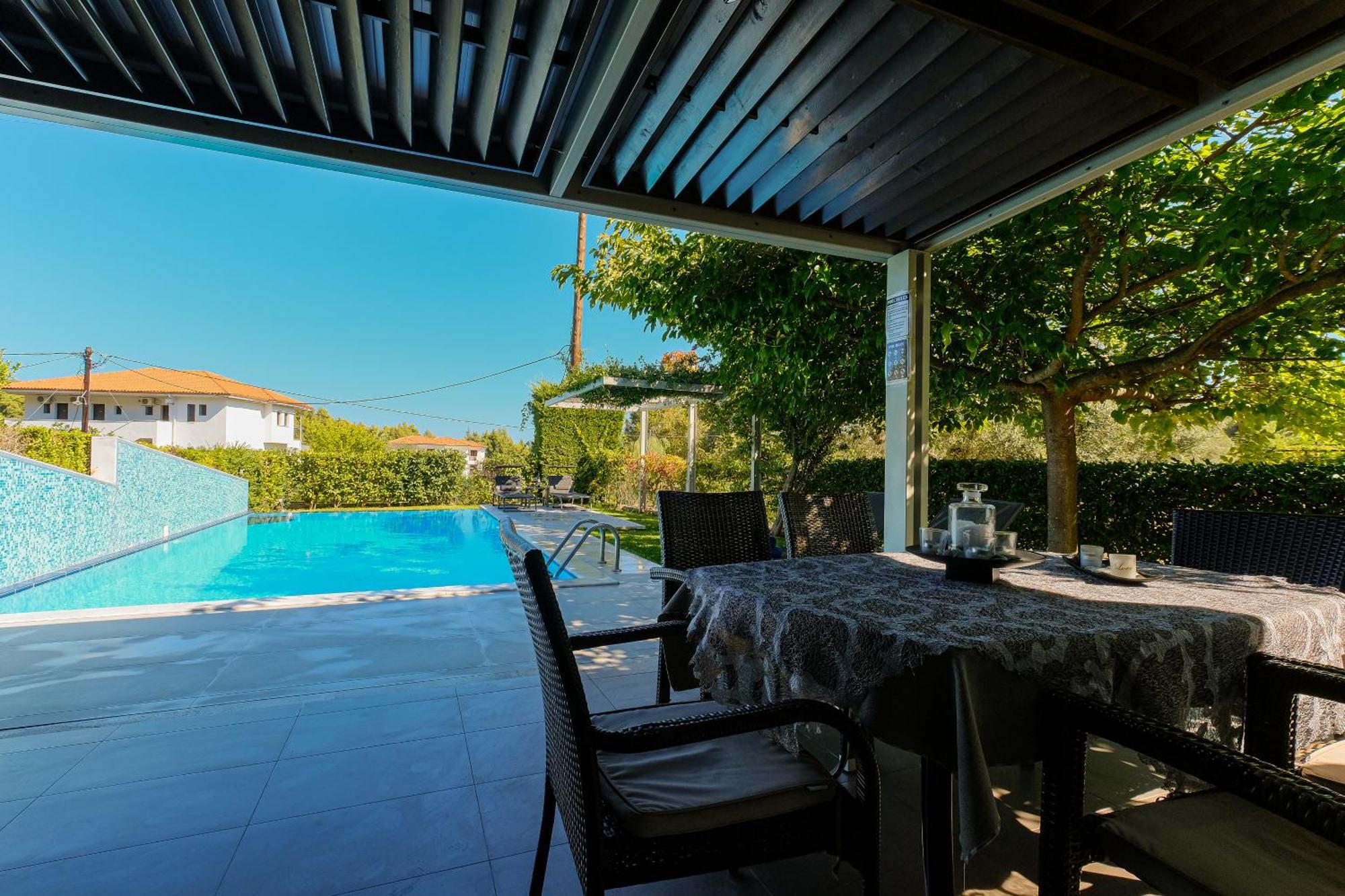 Deluxe Chrousso Pool Villa Palioúri Eksteriør bilde