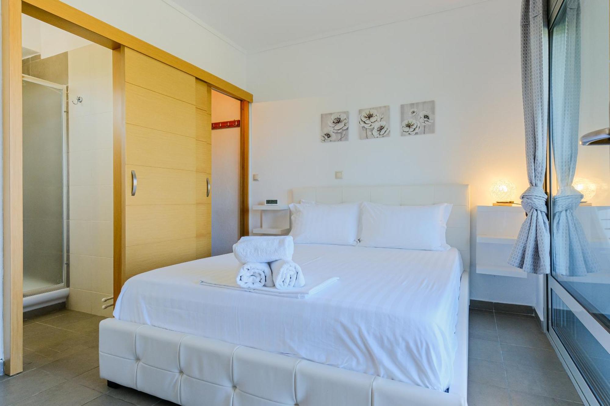 Deluxe Chrousso Pool Villa Palioúri Eksteriør bilde